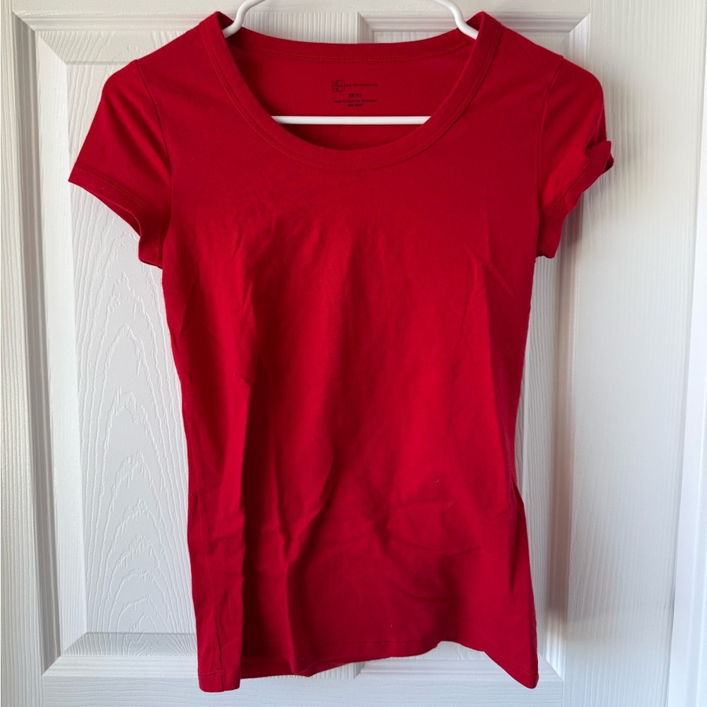 No Boundaries Basic Tee